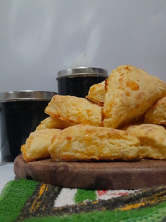 Una foto de Scons De queso