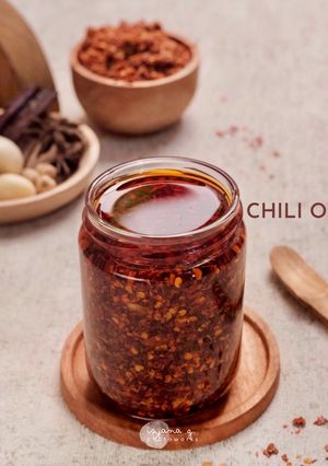 Foto resep Aromatic Chili Oil (Mudah, Pedas, Berempah)
