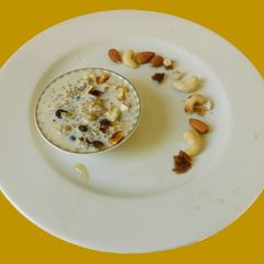 A picture of Quinoa porridge.