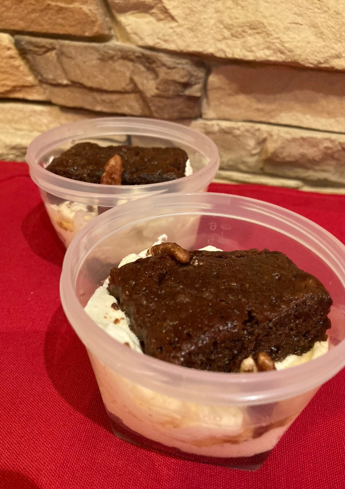 Una foto de Tiramisú de brownie