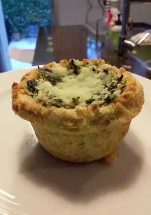 Una foto de Tarta sin gluten de acelga y pollo