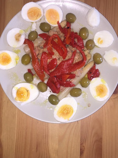 Una foto de Ensalada de espárragos blancos
