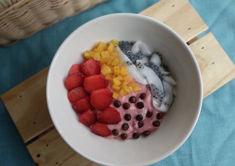 Resep Sarapan sehat 16 (Soursop s&#39;berry smoothies bowl) Anti Gagal