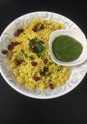 સેવ ખમણી (Sev Khamani Recipe In Gujarati) રેસીપી મુખ્ય ફોટો