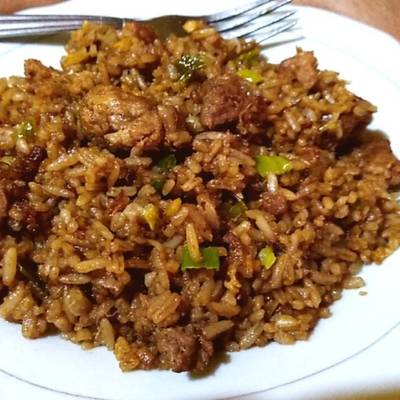 Arroz chino casero (receta súper fácil) Receta de Julianis Rebolledo-  Cookpad