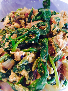 A picture of Scrambled Egg Spinach.