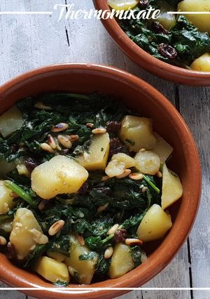 Foto principal de Espinacas con patatas con Thermomix