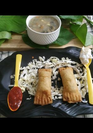 A picture of Cheese Chilli Corn Rolls.