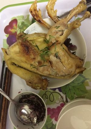 Hình của món Gà hấp sả + muối.
