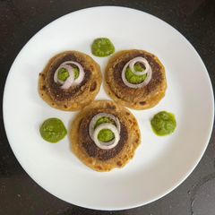 A picture of Mushroom 🍄 Galouti Kabab With Kesar Paratha.