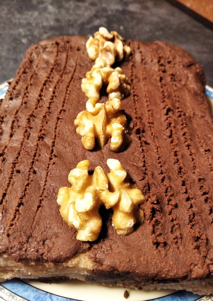Una foto de Turrón de nata y nueces