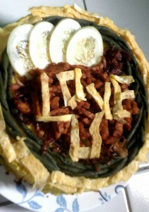 Foto resep Nasi kuning magic com Buat Ultah suami...😊