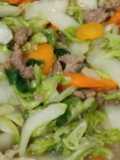 Tumis sawi putih,wortel, daging sapi sedap alami