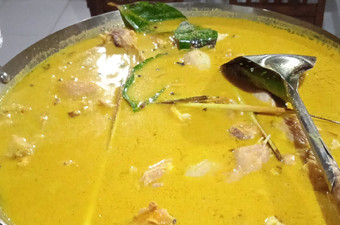 Cara Buat Ayam goreng kuning enak Ekonomis