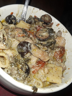 A picture of Chicken Artichoke Pesto Pasta (crocpot).