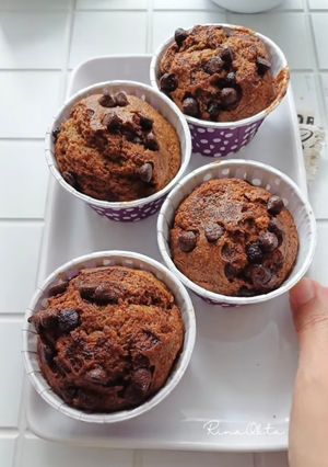 Foto resep Bolu Pisang Choco Chips (no mixer)