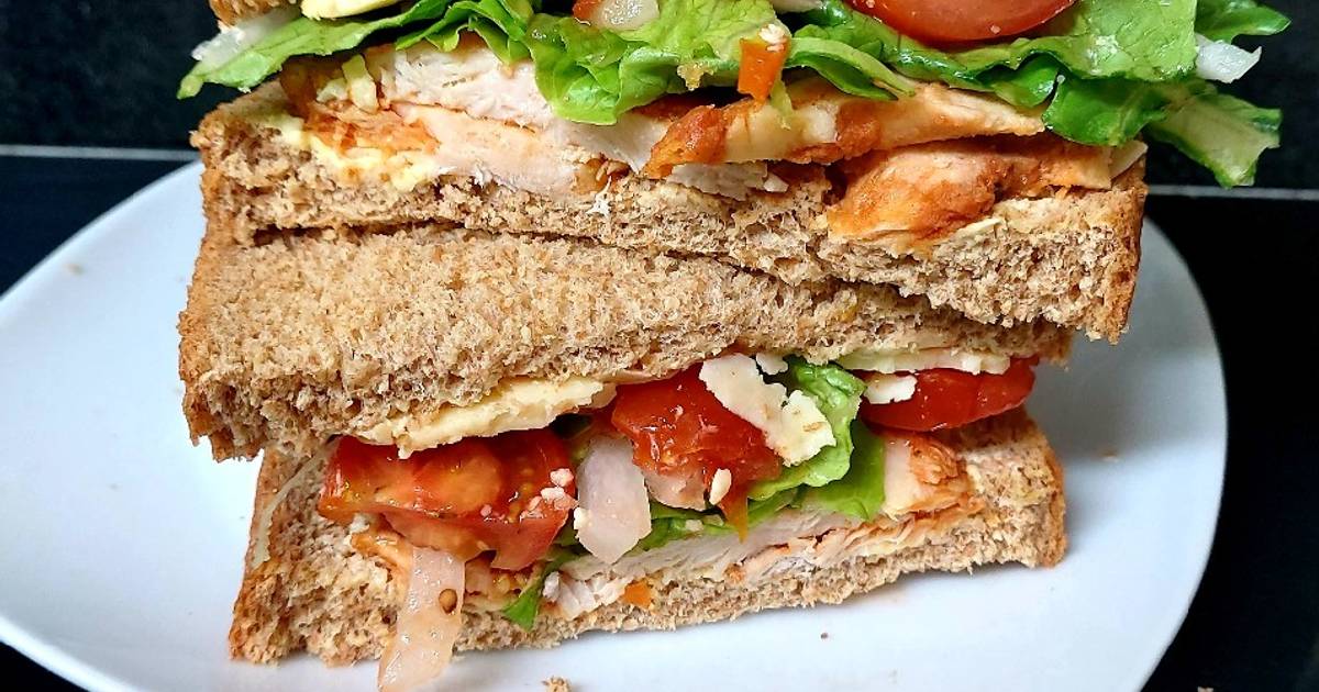 My Smoked Chicken & Smoked Cheese Sandwich 🤩 Recipe by Maureen 😀 Cookpad