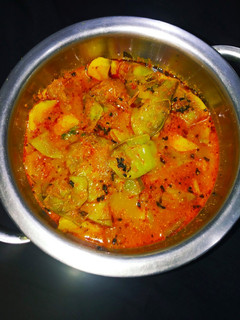 सेम आलू की सब्जी (sem aloo ki sabzi recipe in Hindi) रेसिपी मुख्य फोटो