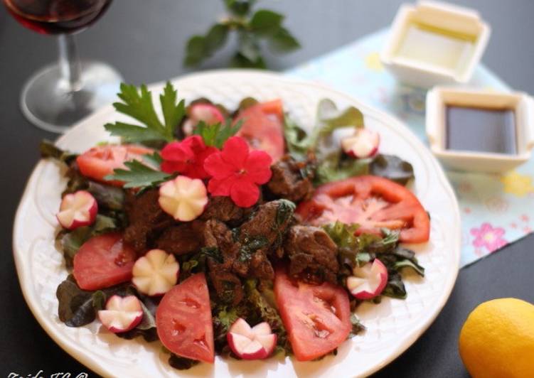 Keto-Ensalada Templada de Ternera marinada con Soja