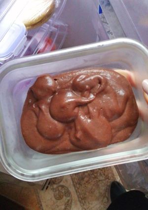 Una foto de Helado saludable de banano y chocolate