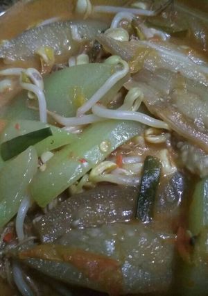 Foto resep Pedis TTT (terong, toge, timun) khas lombok pedez