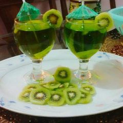 A picture of Sour_kivi_juice.