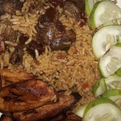 A picture of Jollof proper.