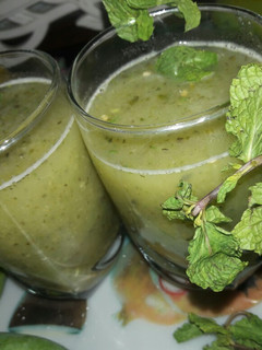आम पन्ना (Aam panna recipe in Hindi) रेसिपी मुख्य फोटो