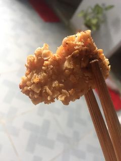 Hình của món Thịt chiên yến mạch.