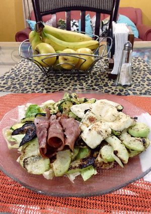 Una foto de Verduras a la plancha al ajo