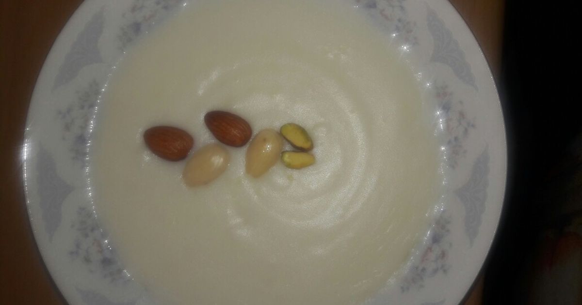 طرز تهیه حریره بادام برای نوزاد ۶ ماهه