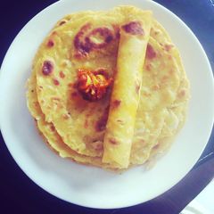 A picture of Lauki Thepla.