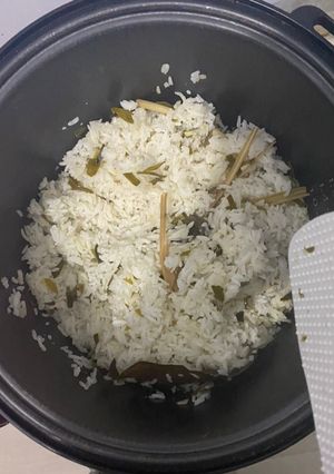 Foto resep Nasi daun jeruk rice cooker tanpa santan