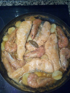 Una foto de Gambón con salmón