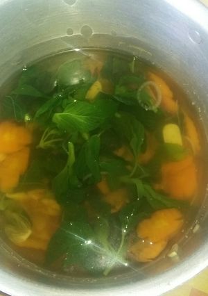 Foto resep Bayam Wortel Bumbu Kunci