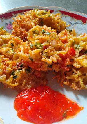 Foto resep Bakwan mie telur sayur #CABEKU #Telur3in1