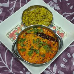 A picture of Dahi Aloo sabzi.