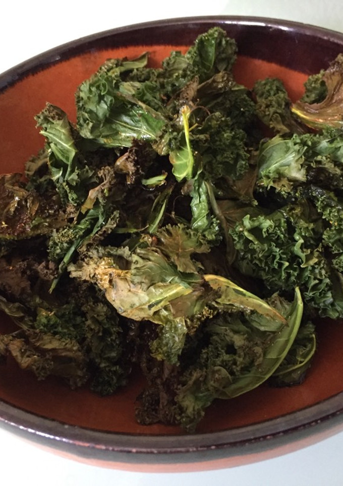 Una foto de Chips de Kale
