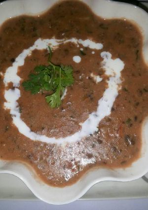 A picture of Maa rajma.