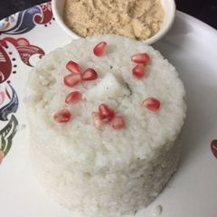 A picture of Coconut Garlic porridge.