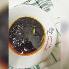 รูปของ Bumbu hitam khas Madura (untuk goreng bebek, ayam)