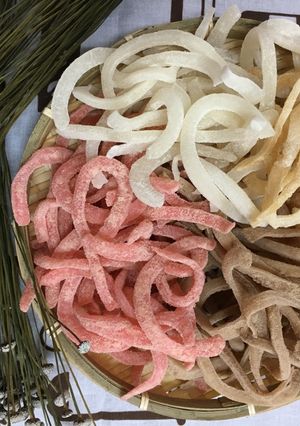 Hình của món Mứt dừa: cà phê, chanh dây, dâu và vani truyền thống.