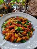 Ayam Goreng Kunyit