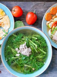Hình của món Mâm cơm đơn giản của mẹ.