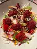 Salad with Beetroot Patties