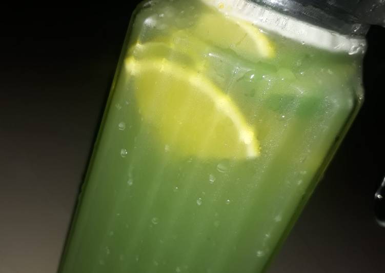 Simple Way to Make Homemade Cucumber lemonade