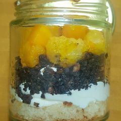 A picture of Mango Cheesecake Jars.