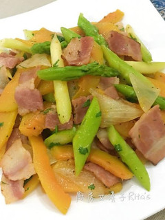 培根炒南瓜蘆筍 的食譜成品照片