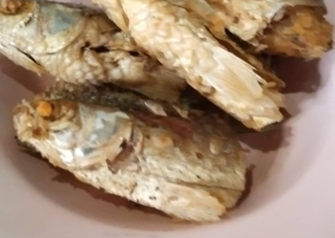 Ikan goreng kering