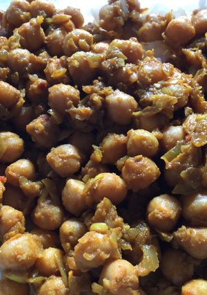 A picture of Chickpea Curry.